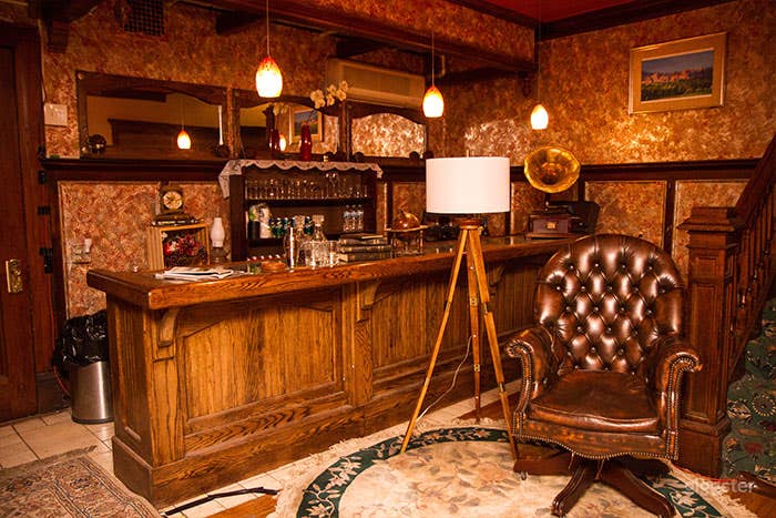 Intimate Victorian Theatre Photo 2