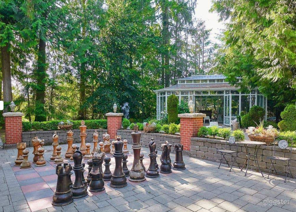 Lovely Indoor heated pool Photo 4