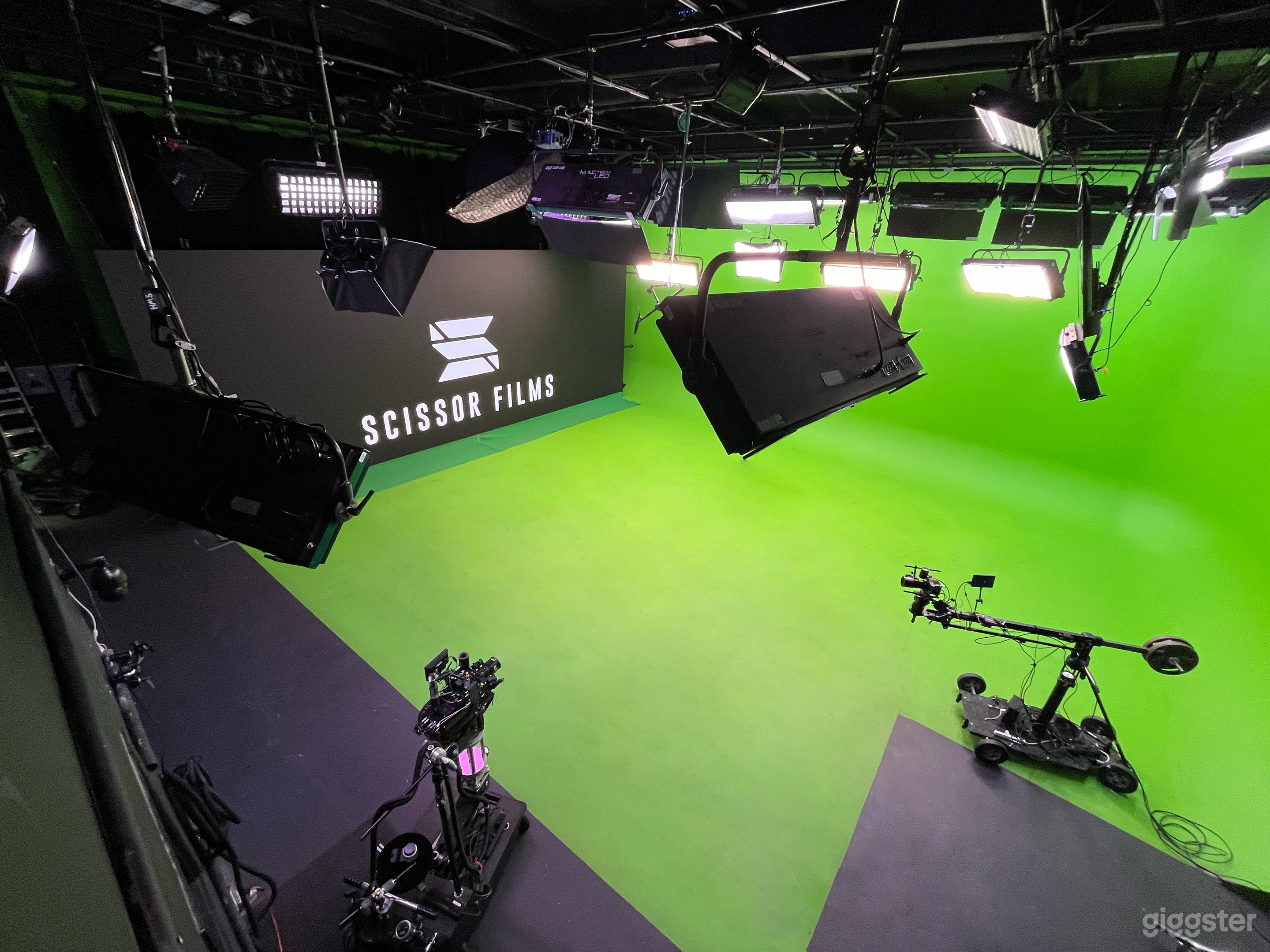 XR Stage Virtual Production Studio Photo 1