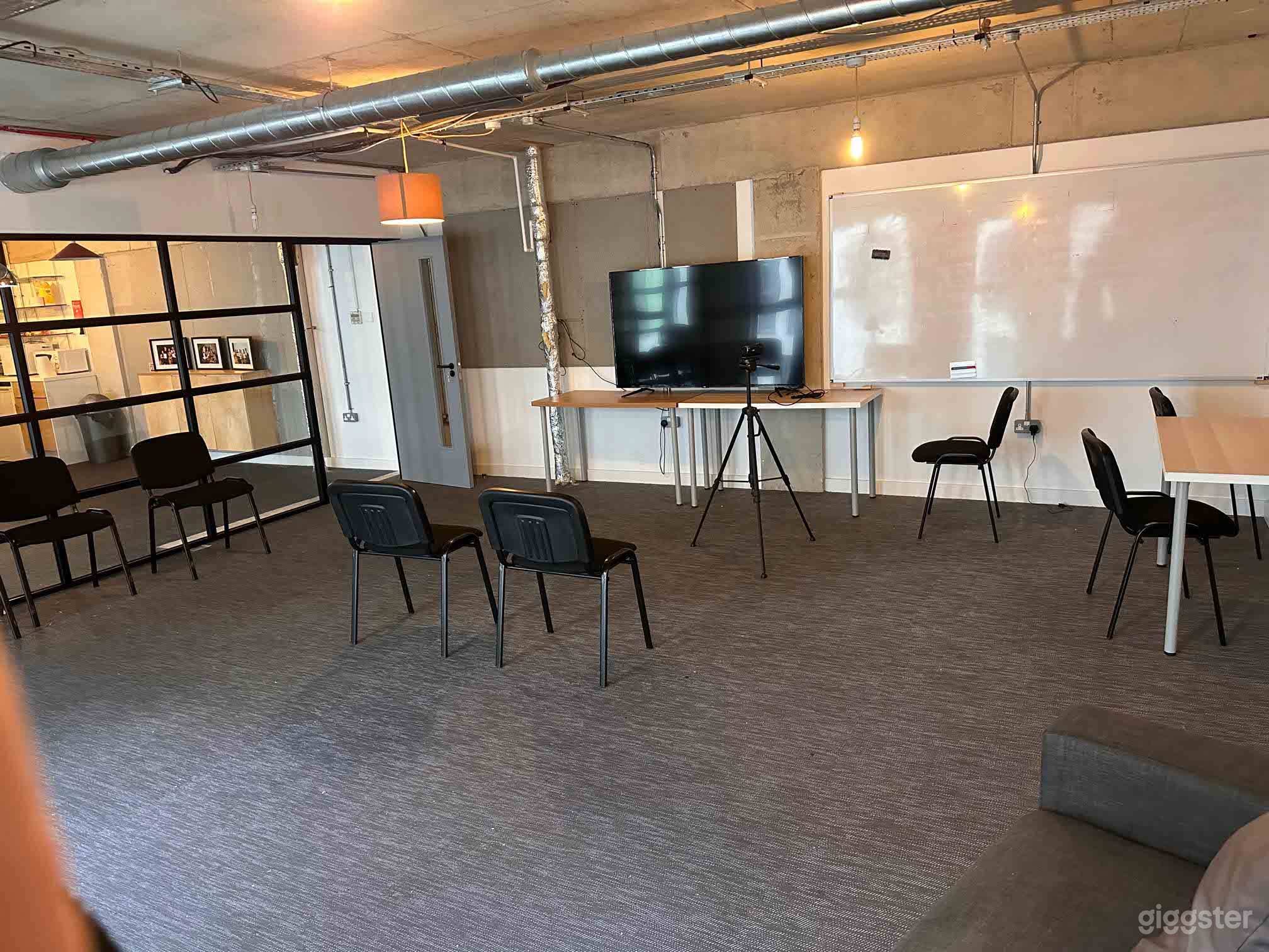 Classroom 2  Photo 2