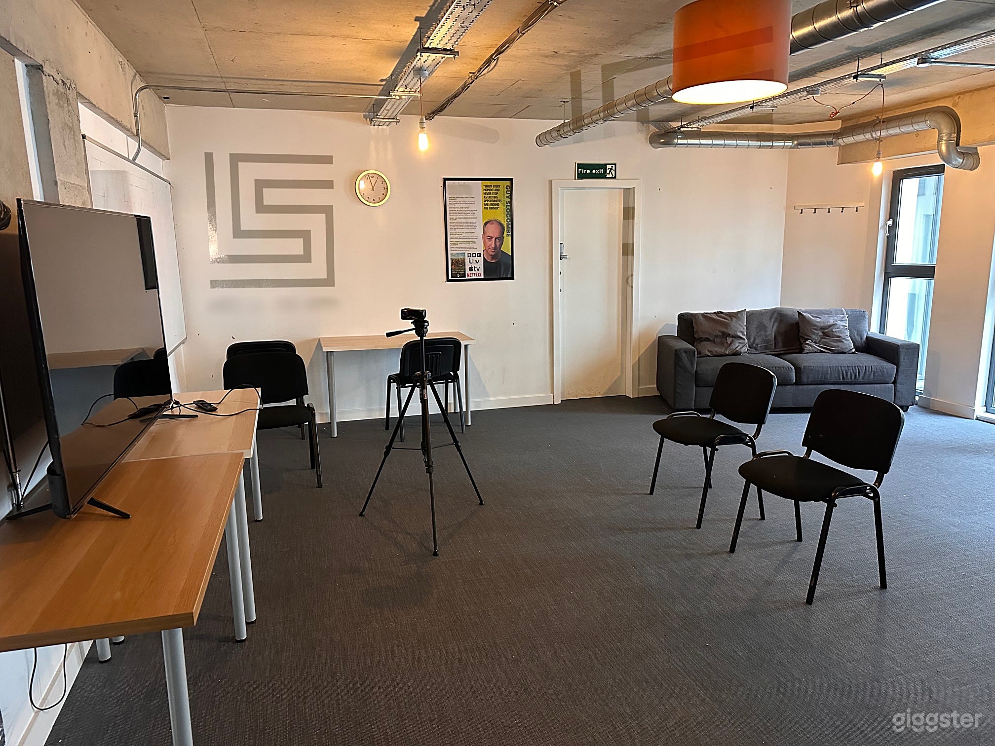 Classroom 2  Photo 1