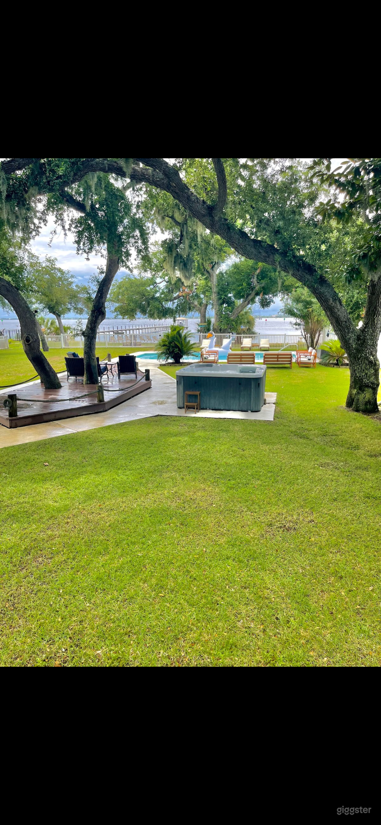  Beautiful Beach Villa Mansion 