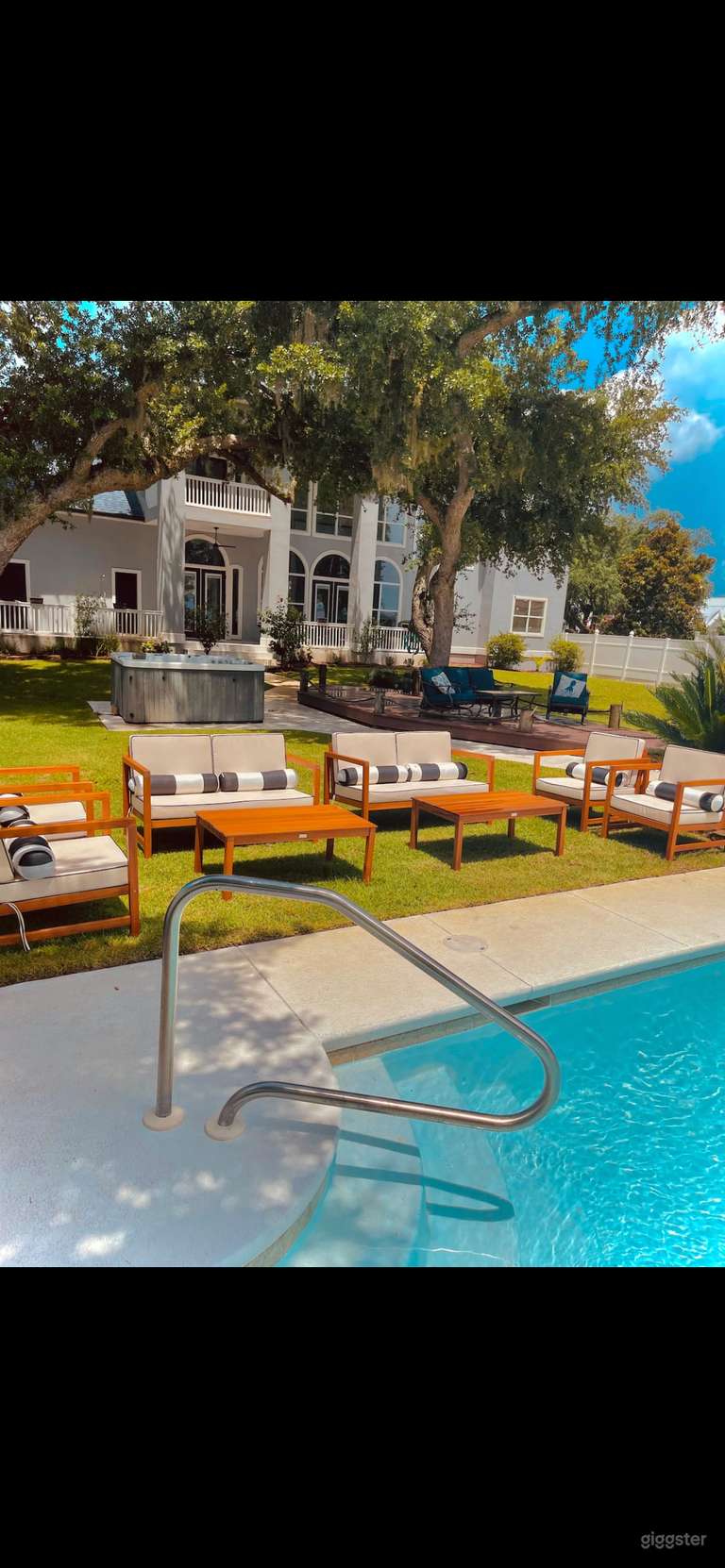  Beautiful Beach Villa Mansion 