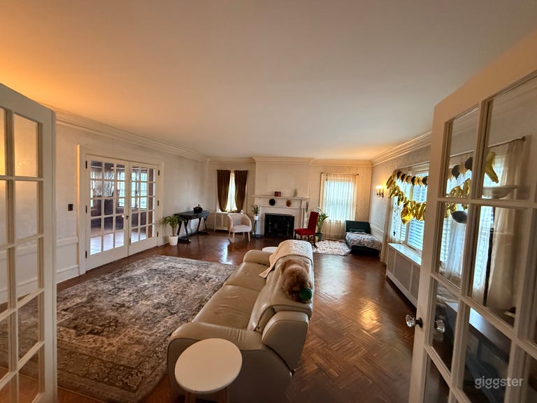  Very spacious 1920s build colonial house 