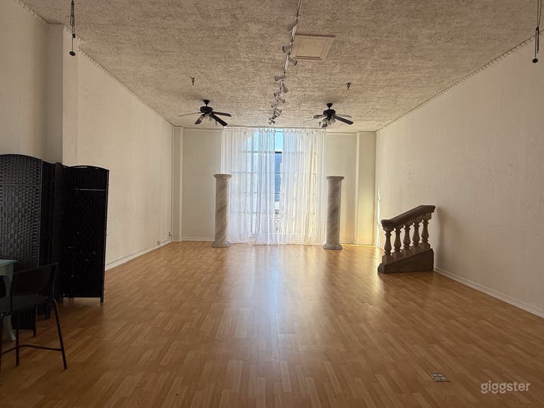  Superbe studio de style loft avec lumière naturelle 
