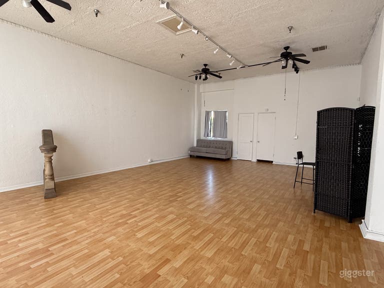  Superbe studio de style loft avec lumière naturelle 