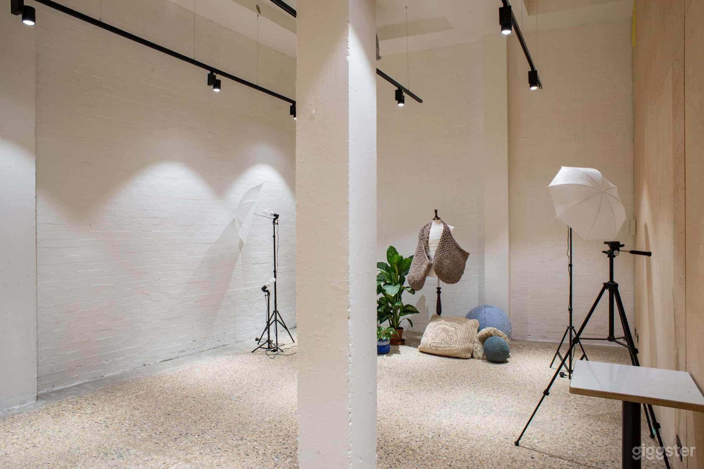 Beautiful Warehouse Conversion Space for Filming or Photoshoots in London Photo 1