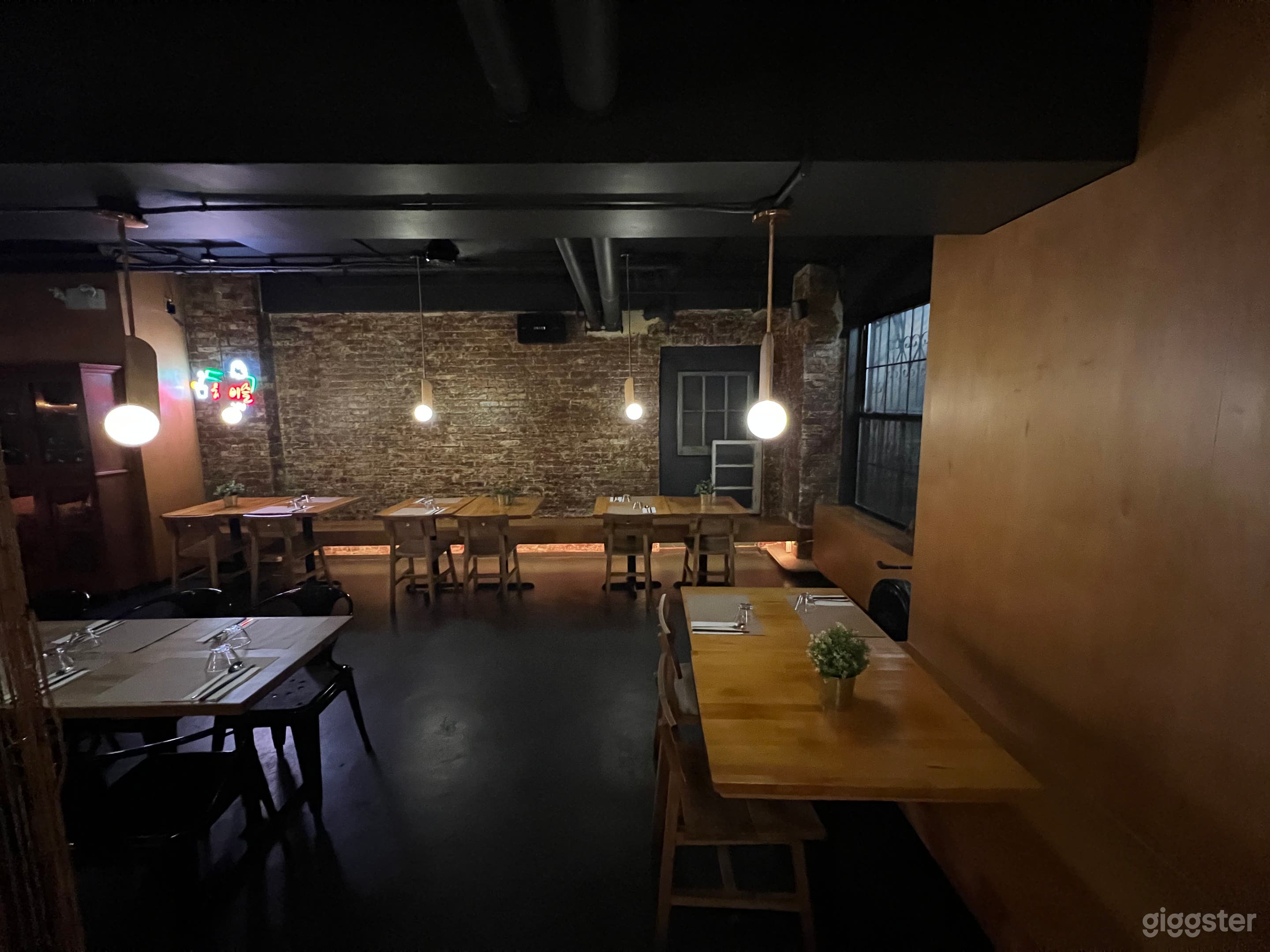 Chic Korean Restaurant and Lounge in Clinton Hill  Photo 2