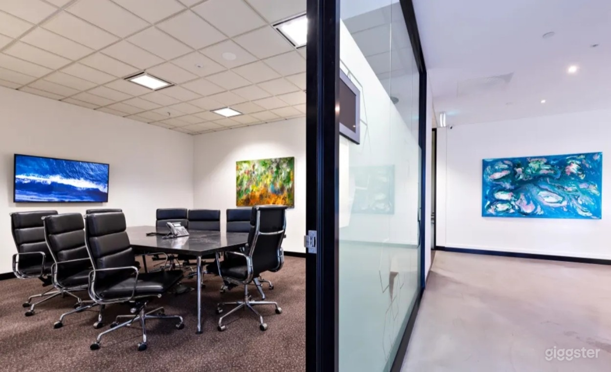 Tayler I Meeting Room for 8 person Photo 1