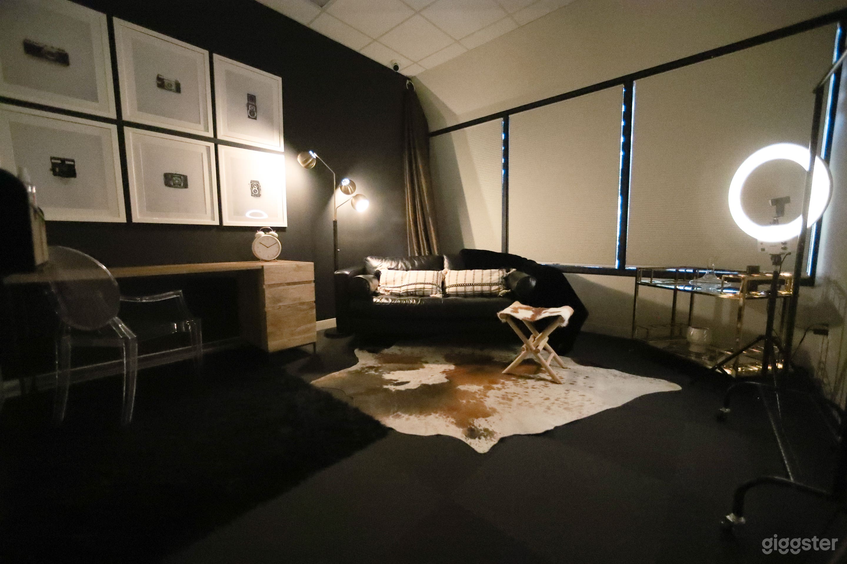 Stylish Studio Spaces for Creatives in Phoenix - The Modern Photo 1