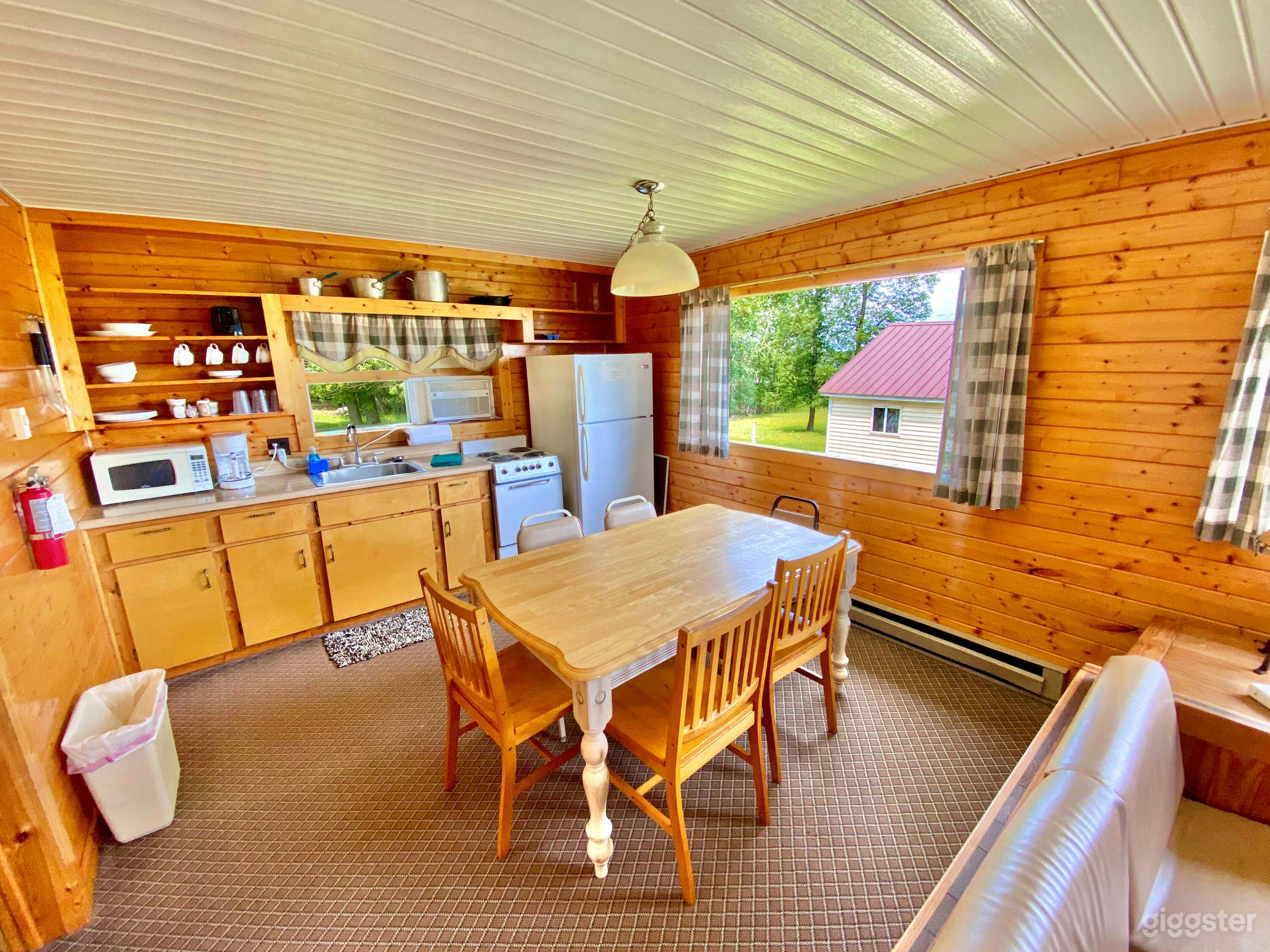 Pineview Cabin Escapes Photo 3