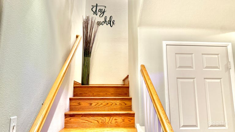  Stairwell to second floor 