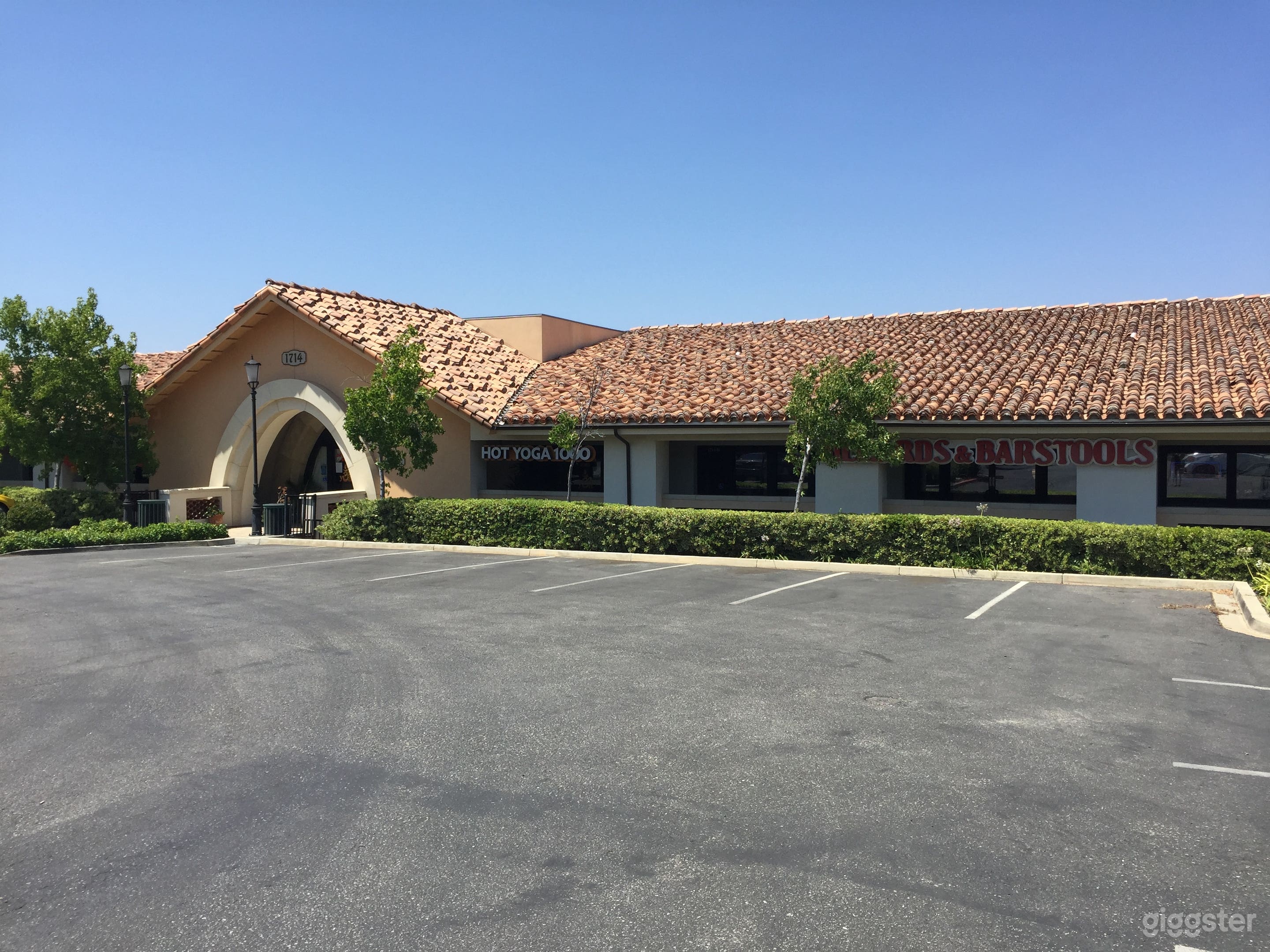 Contemporary Yoga Studio in Newbury Park Photo 3