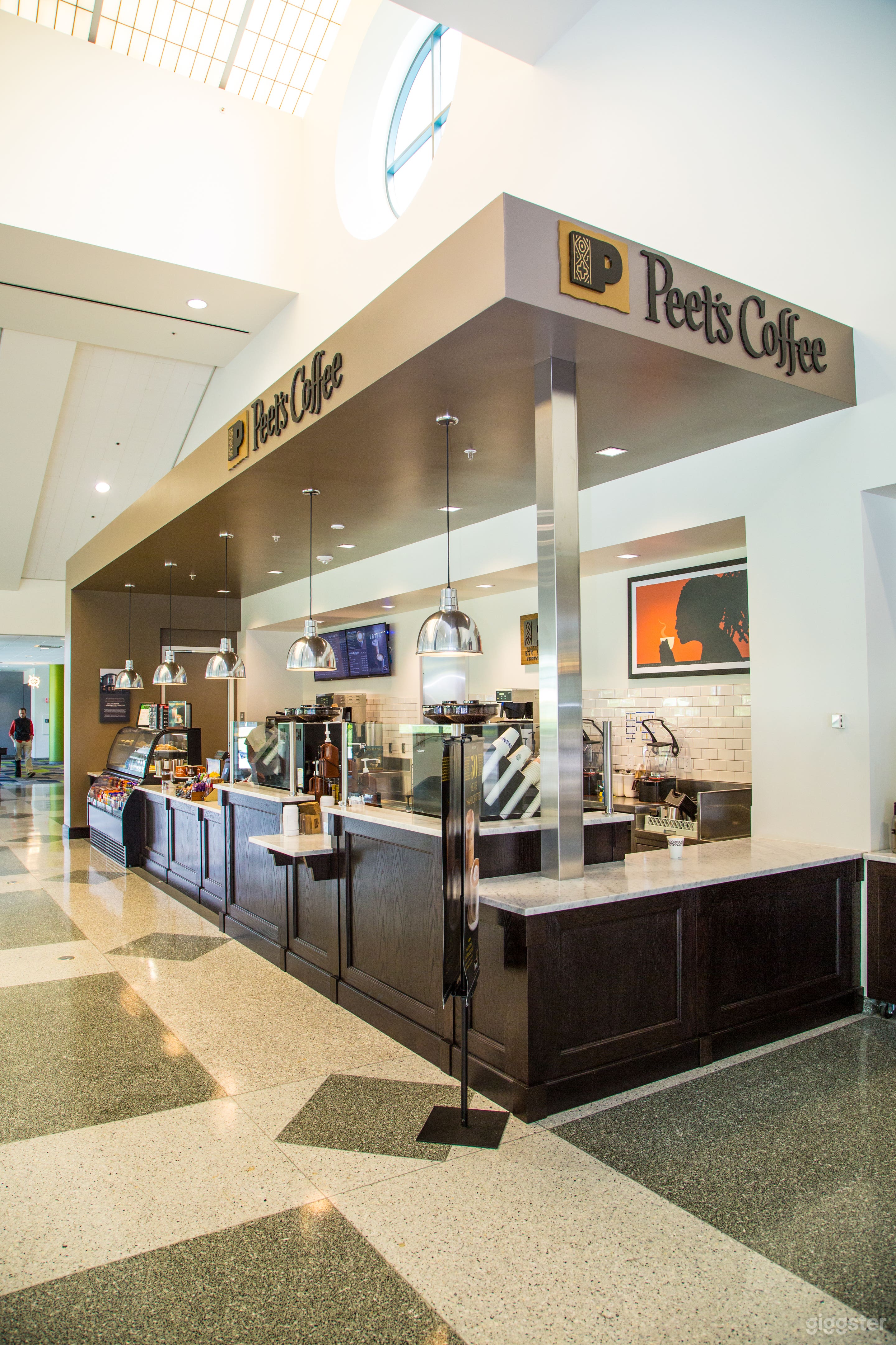 Rosewood  Cafe & Game Room Photo 2