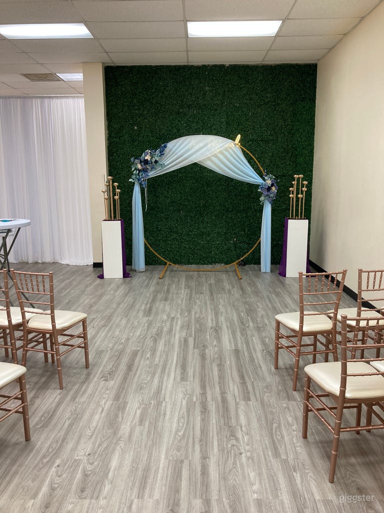  Chic, Picture Perfect Event Space w/ High Ceiling 