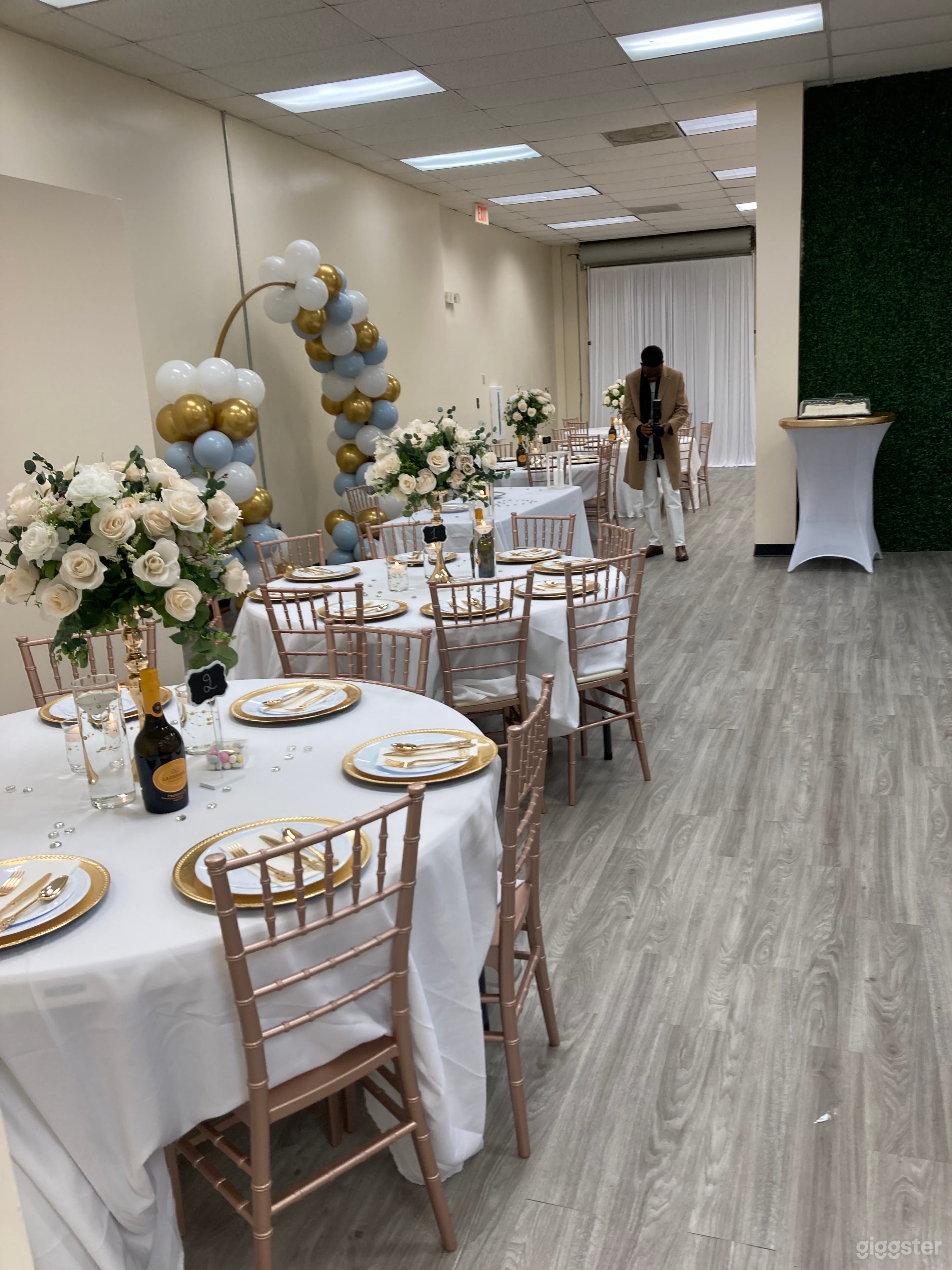 Chic, Picture Perfect Event Space w/ High Ceiling Photo 4