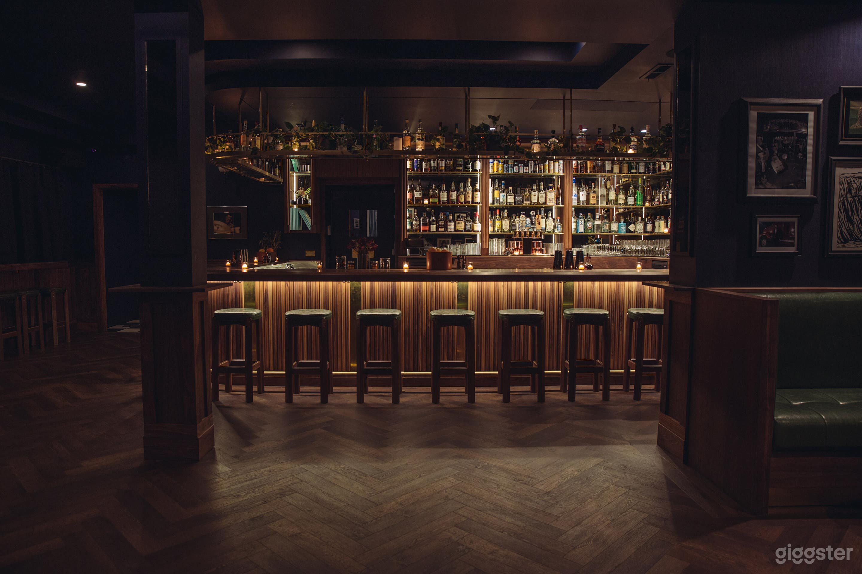 Beautiful Mid-Century Art Deco Cocktail Bar Photo 1