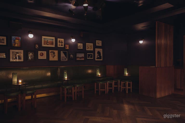  Beautiful Mid-Century Art Deco Cocktail Bar 