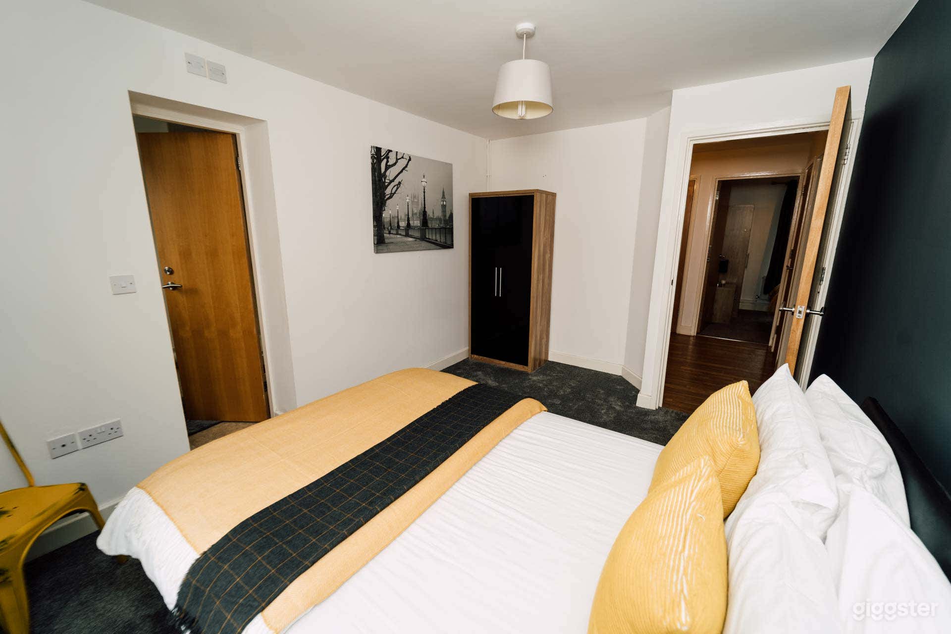 Standard 2 Bedroom Apartment in Central Derby (Good for 5 people) Photo 4