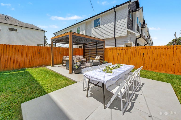  Magazine Worthy Outdoor Space with Statement Pergola 