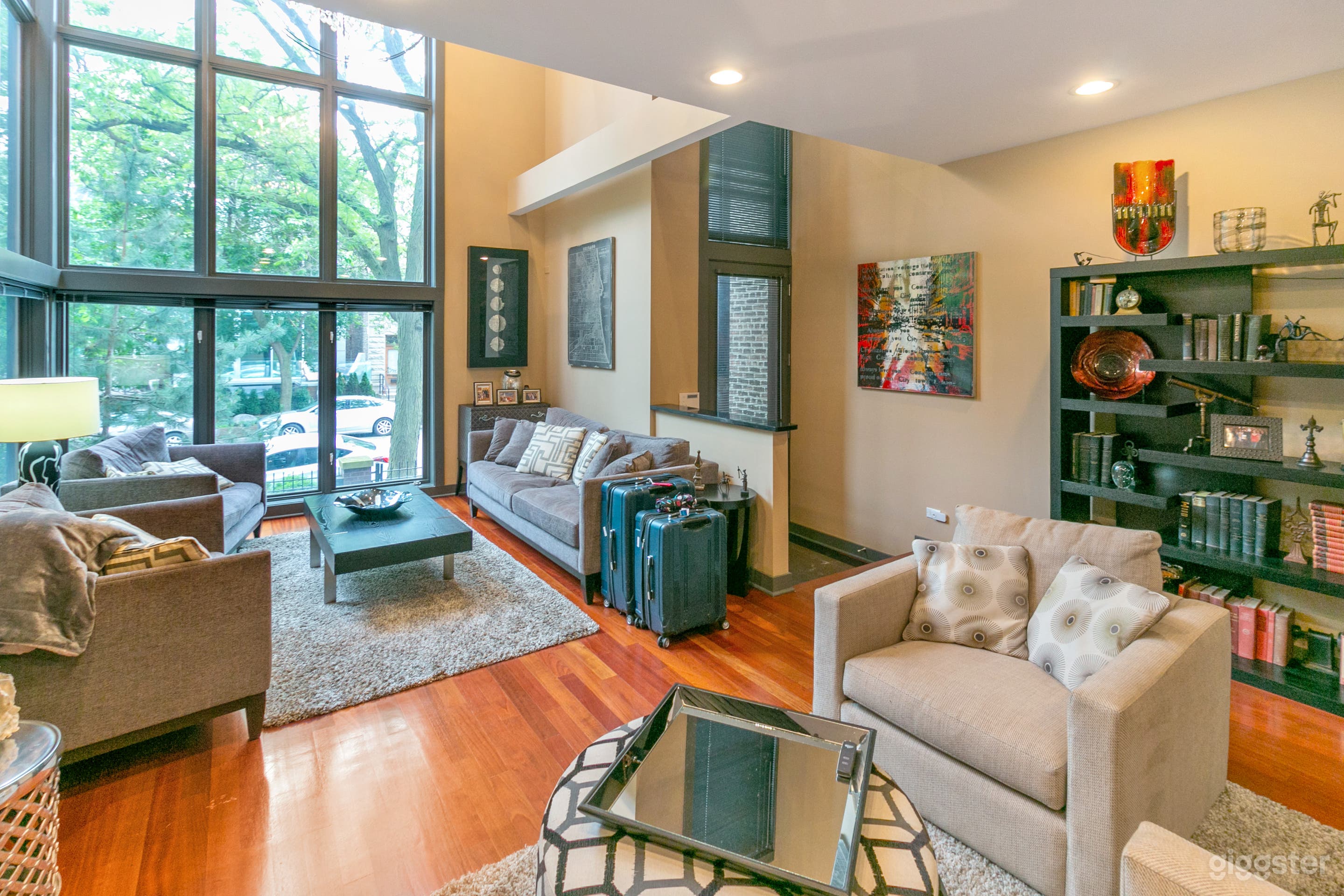 Mansion, Open, 5 Roof Decks, City View, Theater Rm Photo 2