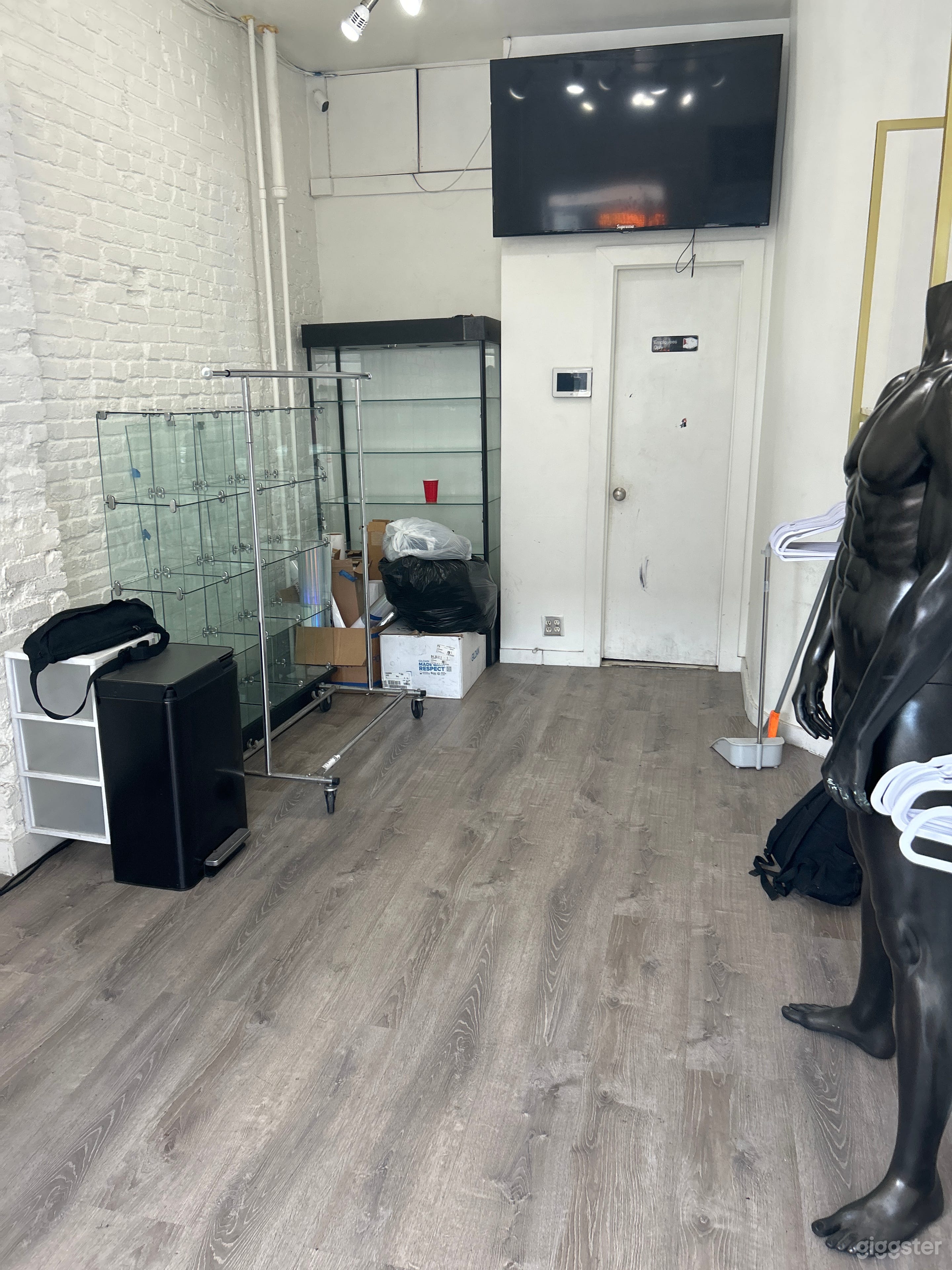 Downtown Brooklyn ParkSlope Pop Up Shop/Production Photo 3