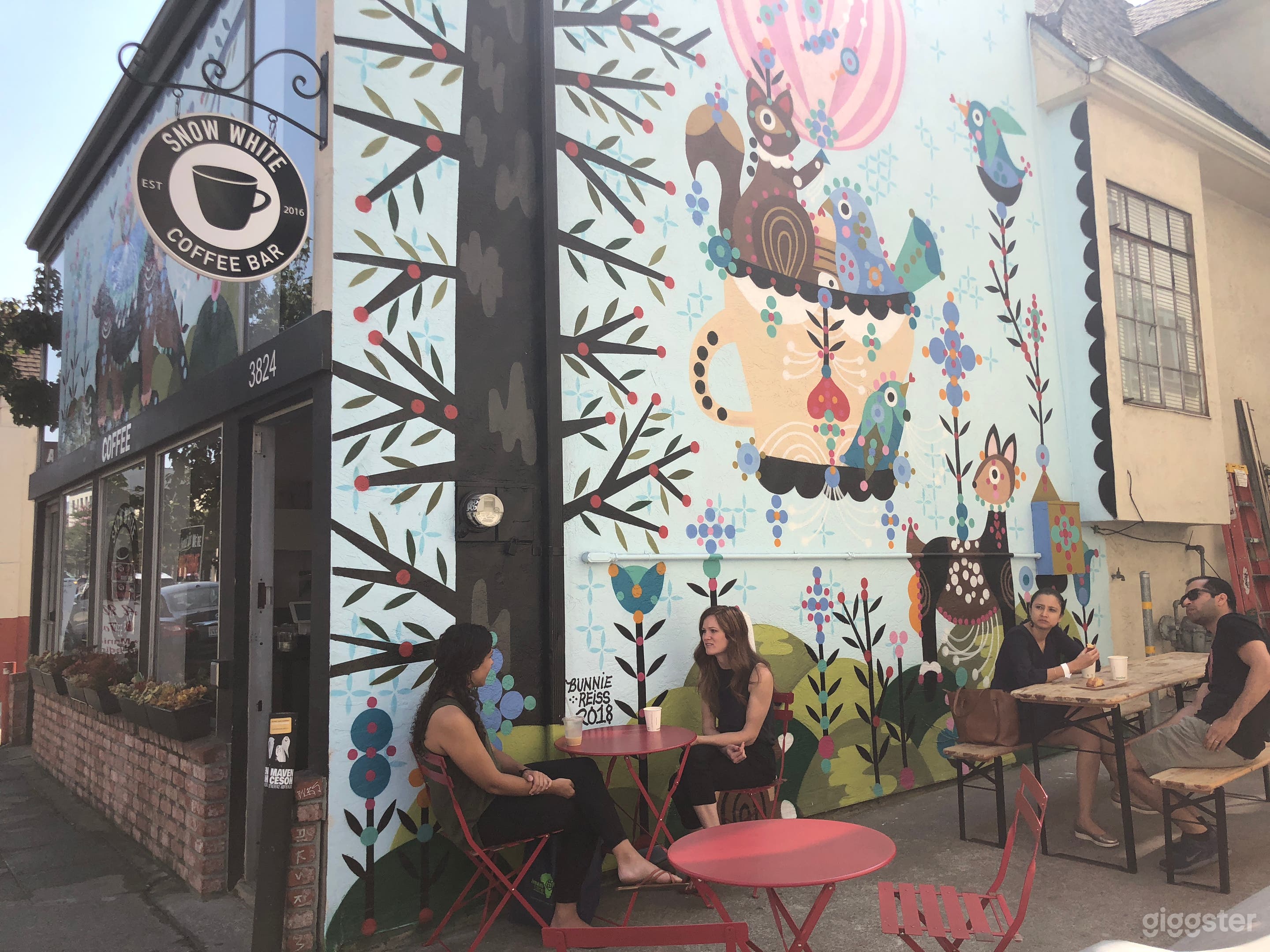 Oakland coffee shop + mural Photo 1