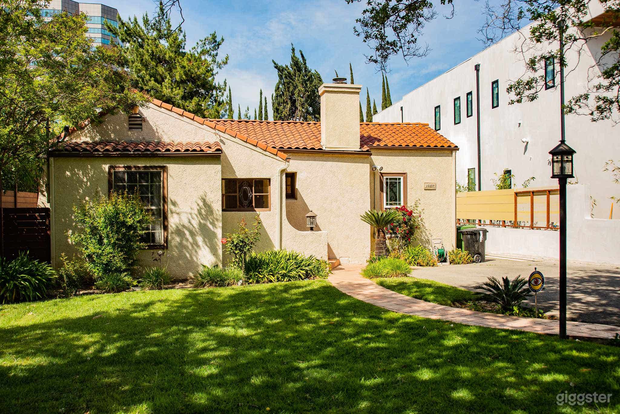 Beautiful High-End House in Sherman Oaks Photo 2