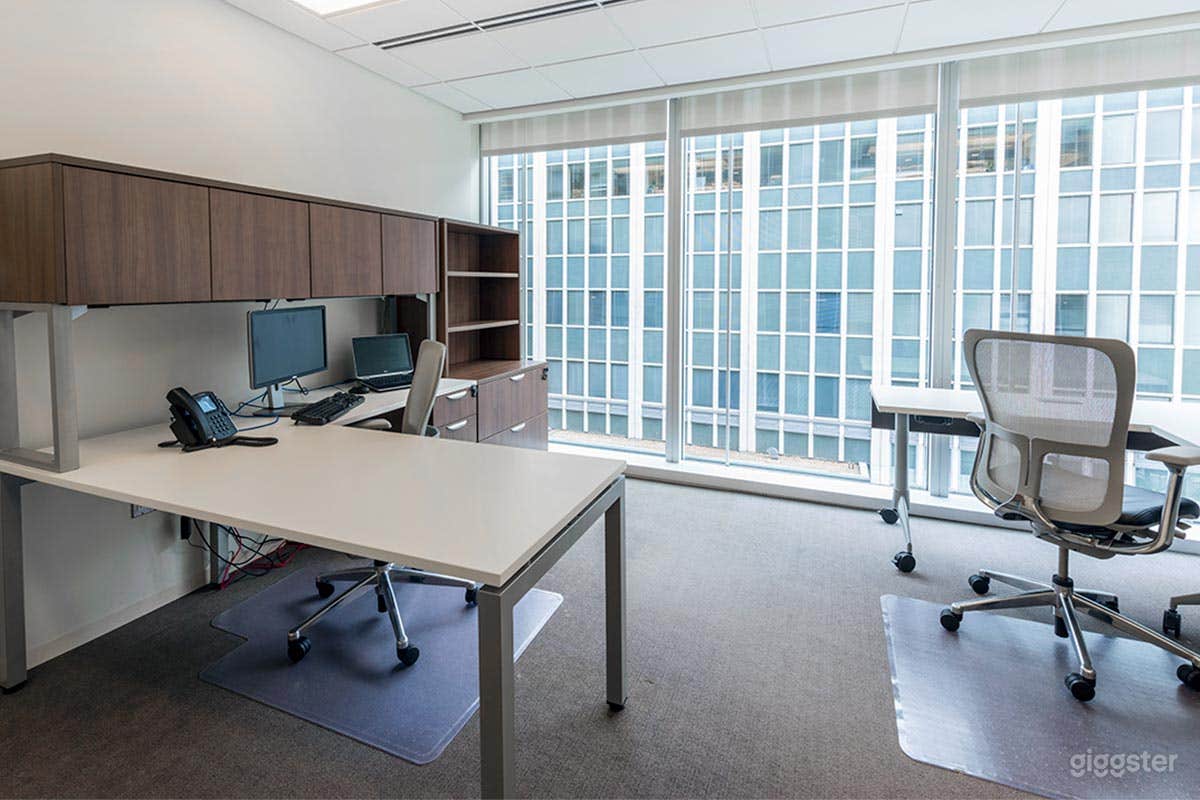 Highly-Equipped Office for 4 People   Photo 2