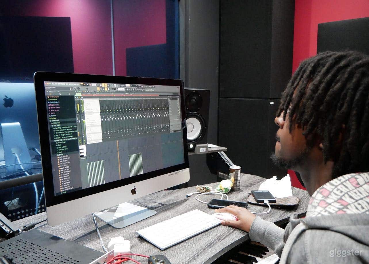 Coventry’s first VIP Deluxe recording studios Photo 1