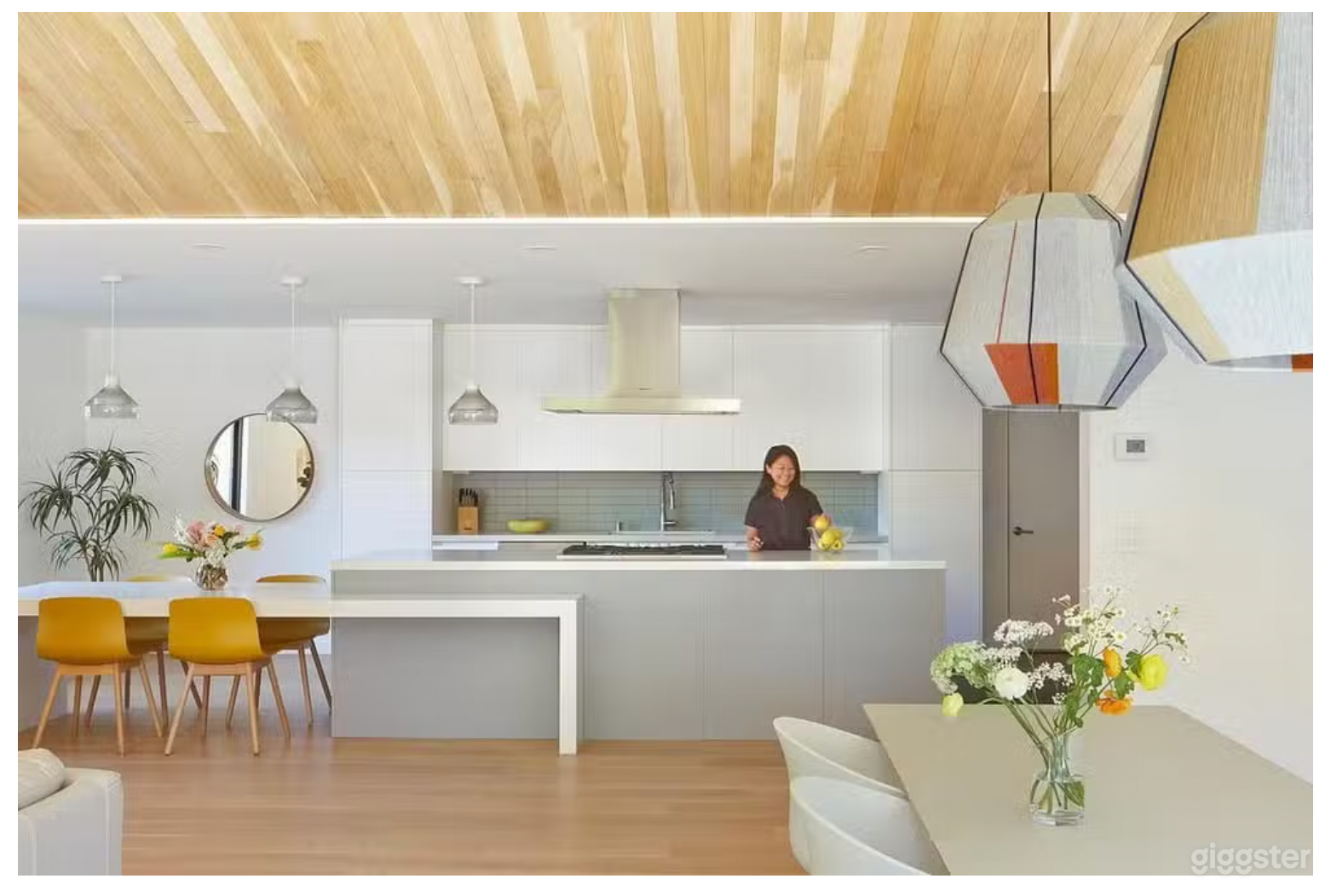 Authentic Mid-Century Modern Home – Film/Photo Rea Photo 4