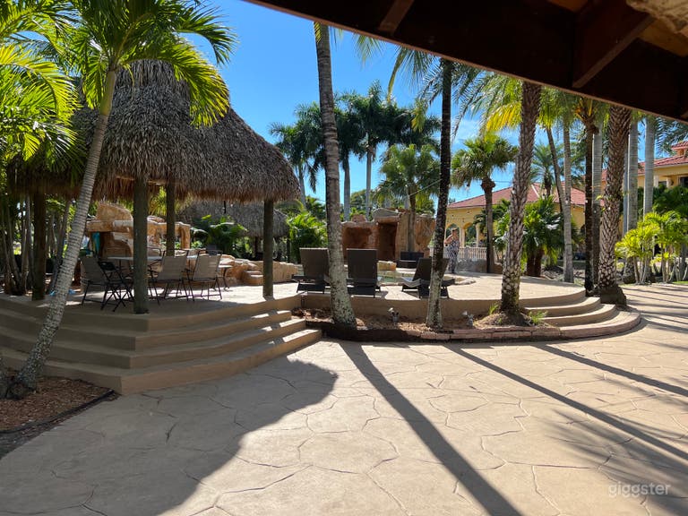  Beautiful Grand Oasis in Florida 