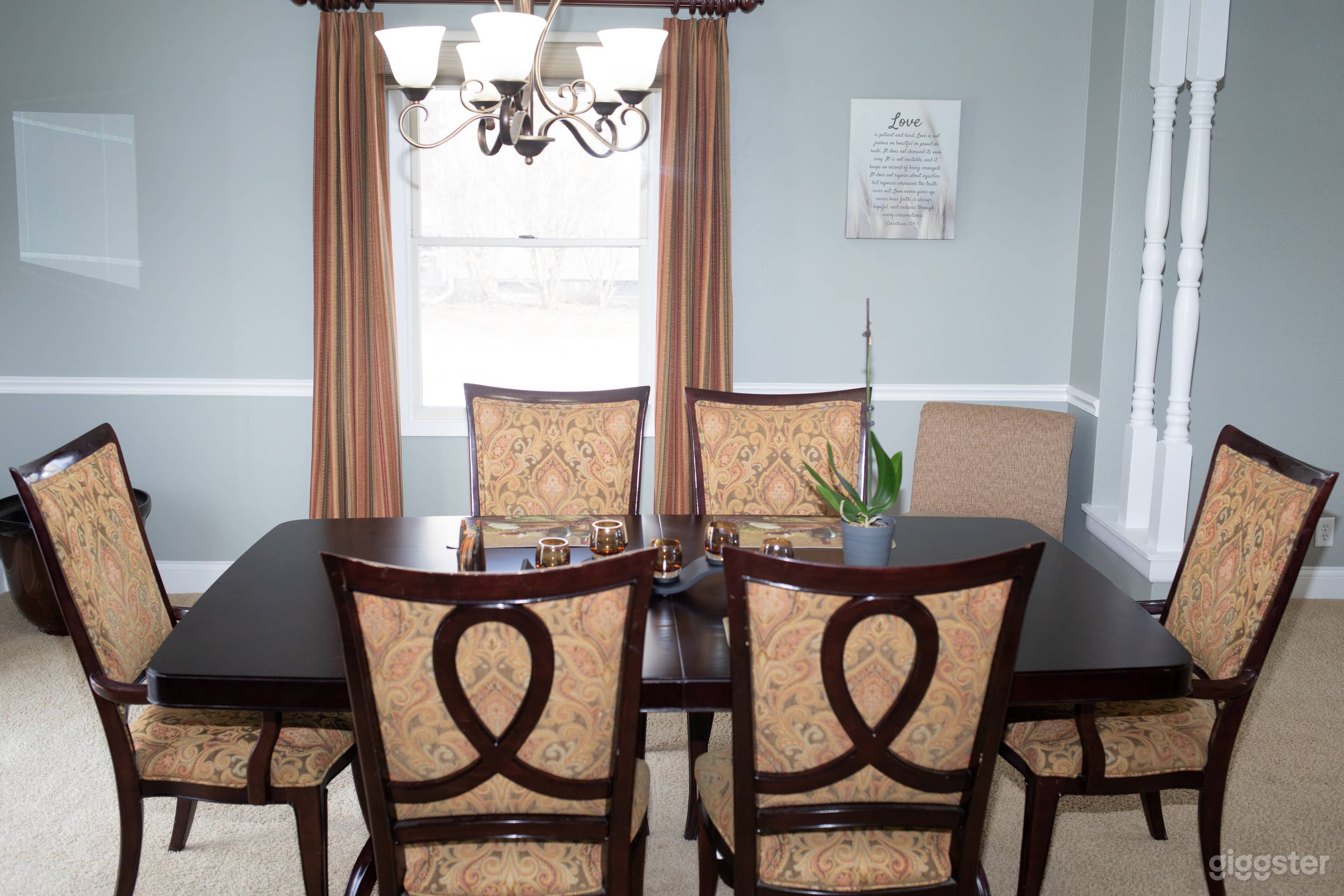 Lovely family home in Peoria  Photo 3