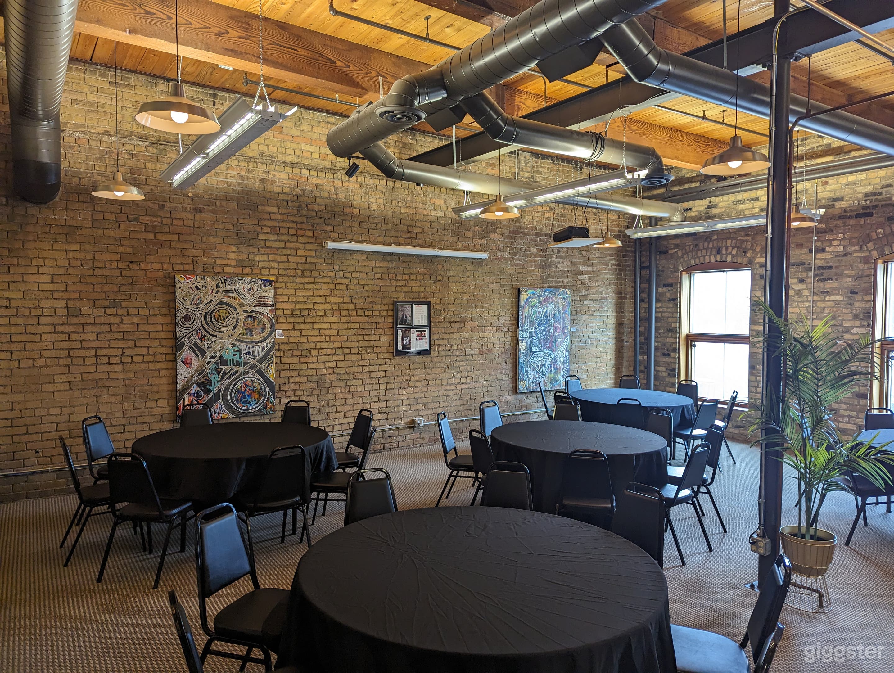 North Loop Venue in the historical building! Photo 1