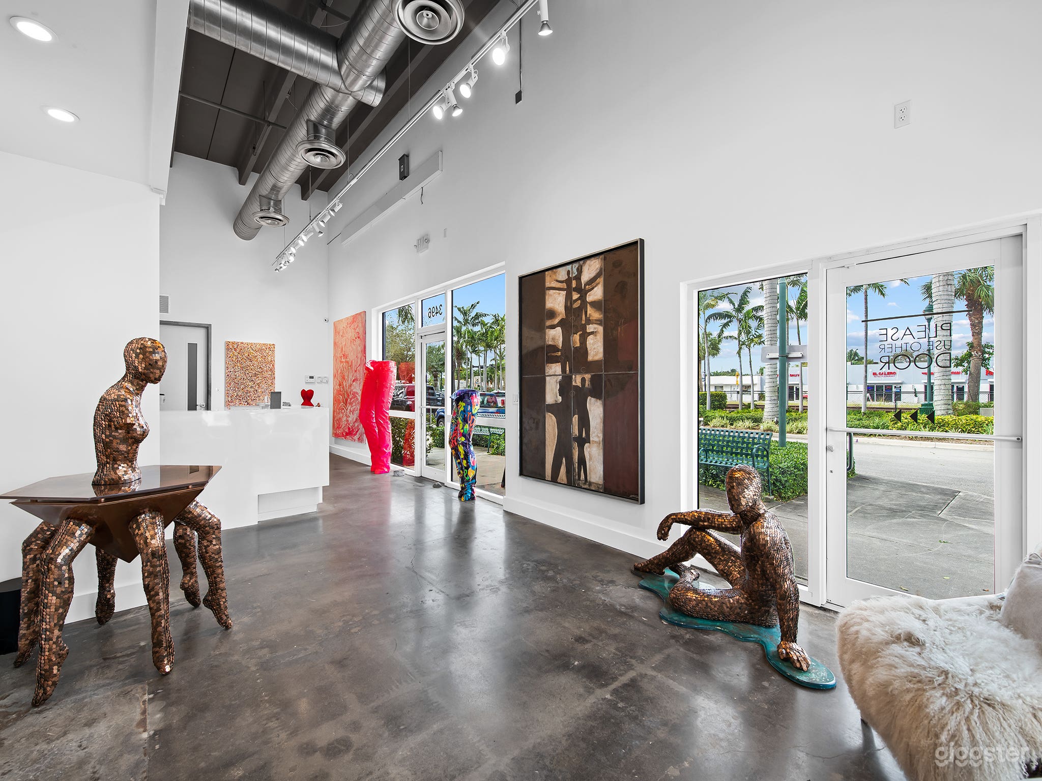 Contemporary Fine Art Gallery in Oakland Park Photo 3