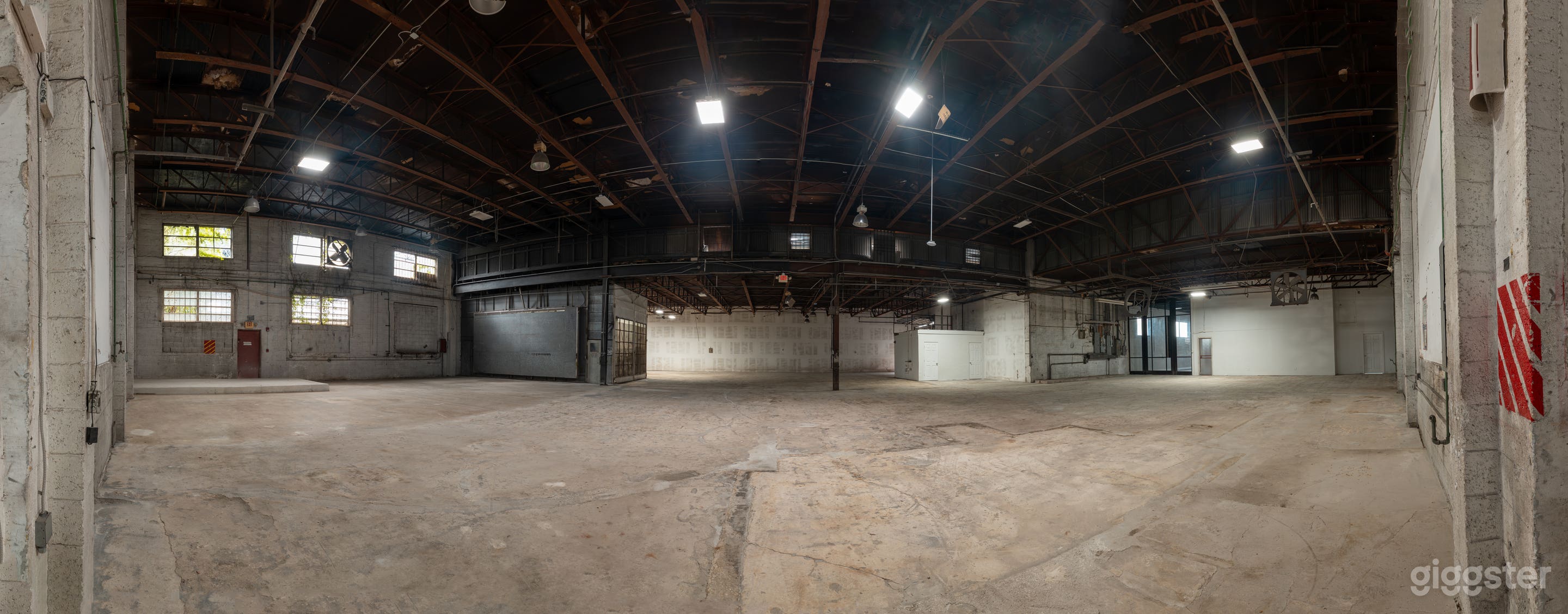 RAW Warehouse by Shapira Photo 4