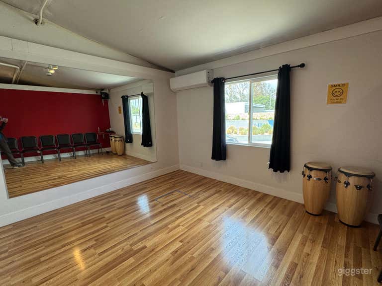  Mambo Room - Sherman Oaks/ The Valley Dance Studio 