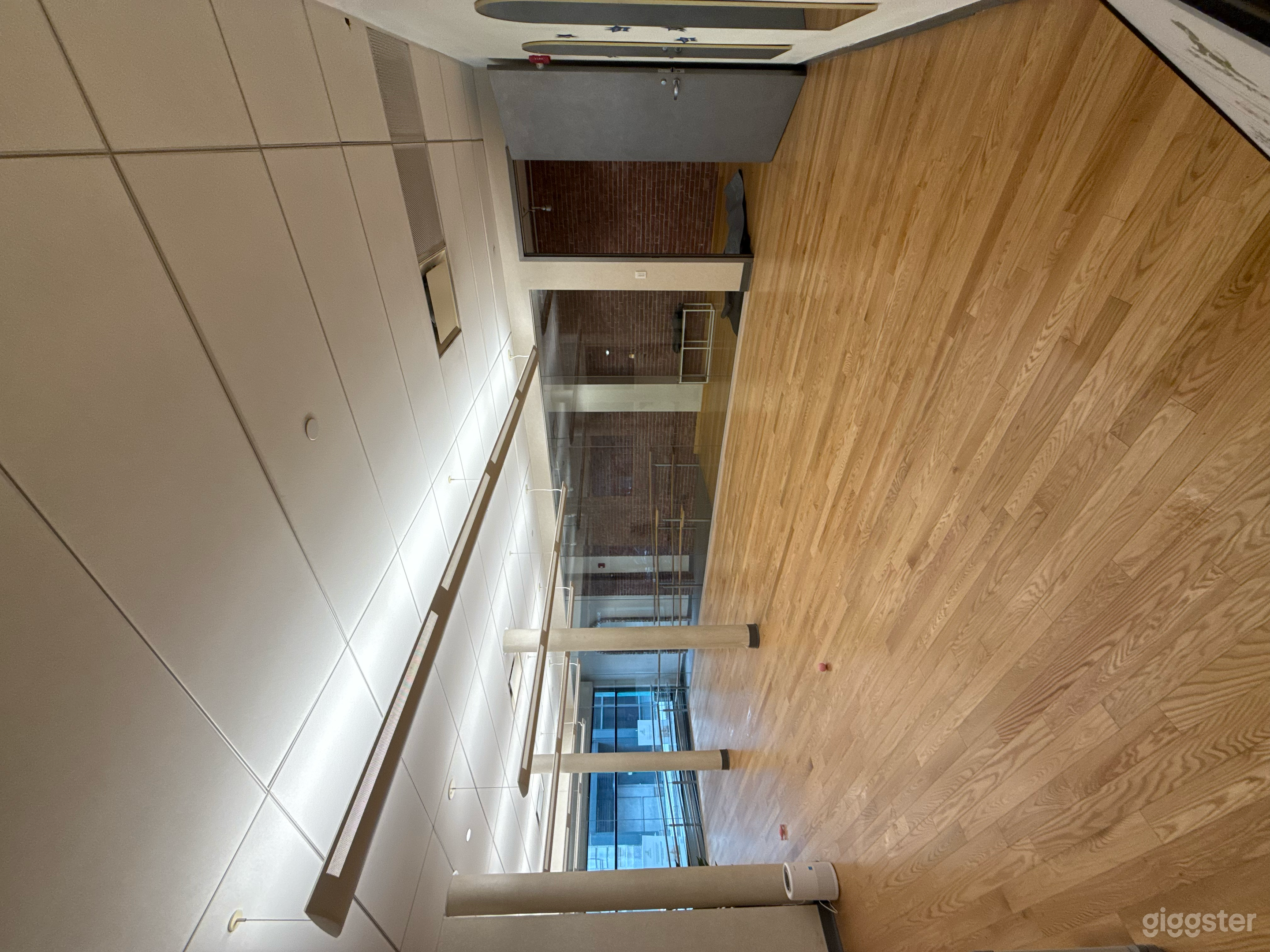 Modern Studio in Downtown Boston – Bright Space Photo 4