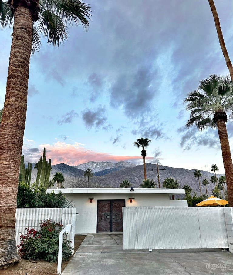 Driveway entrance at Dusk 
