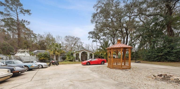  NEW VENUE ON THE BLOCK 