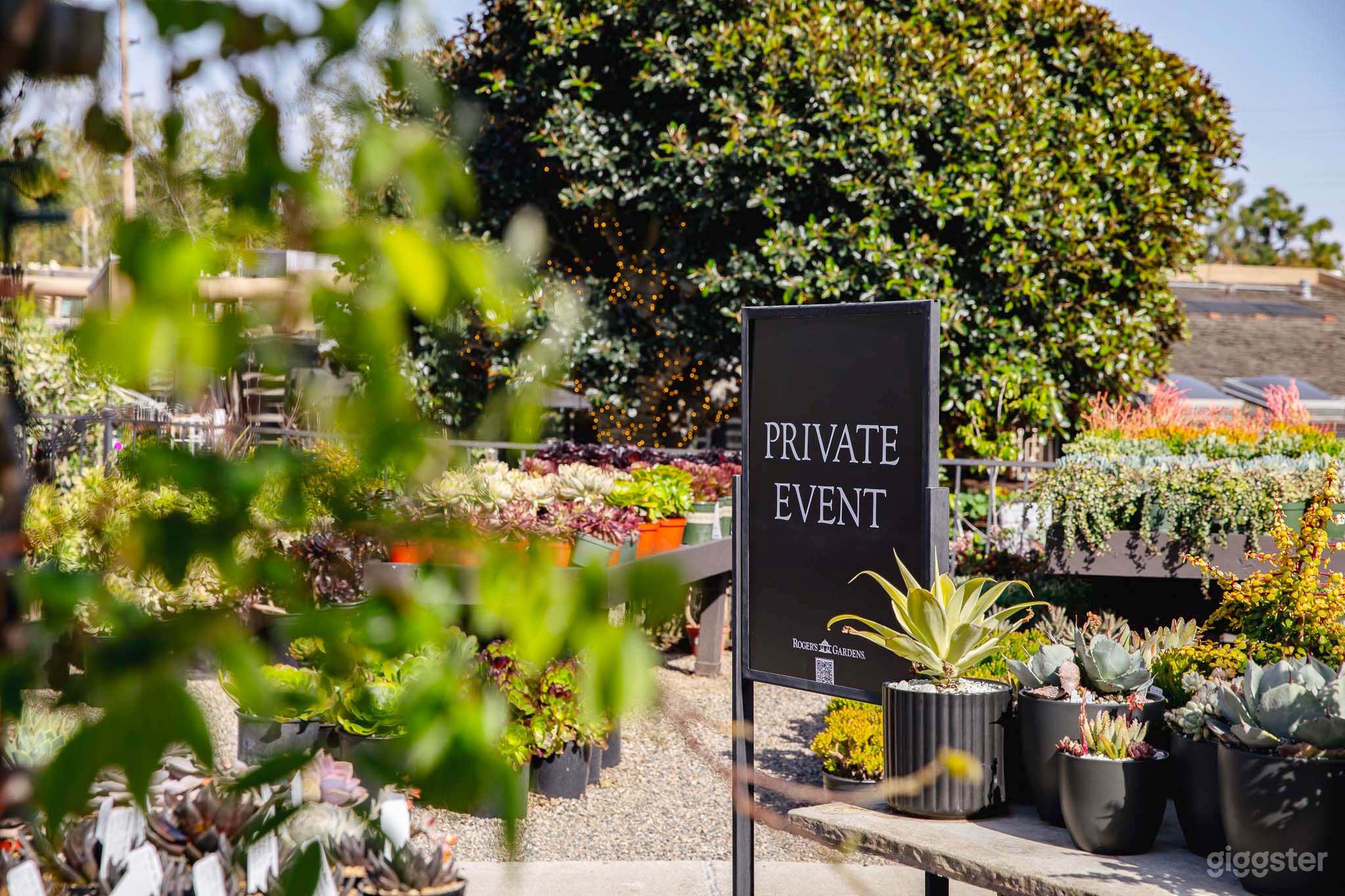 An Enchanting Venue/Garden Center in Newport Beach Photo 3