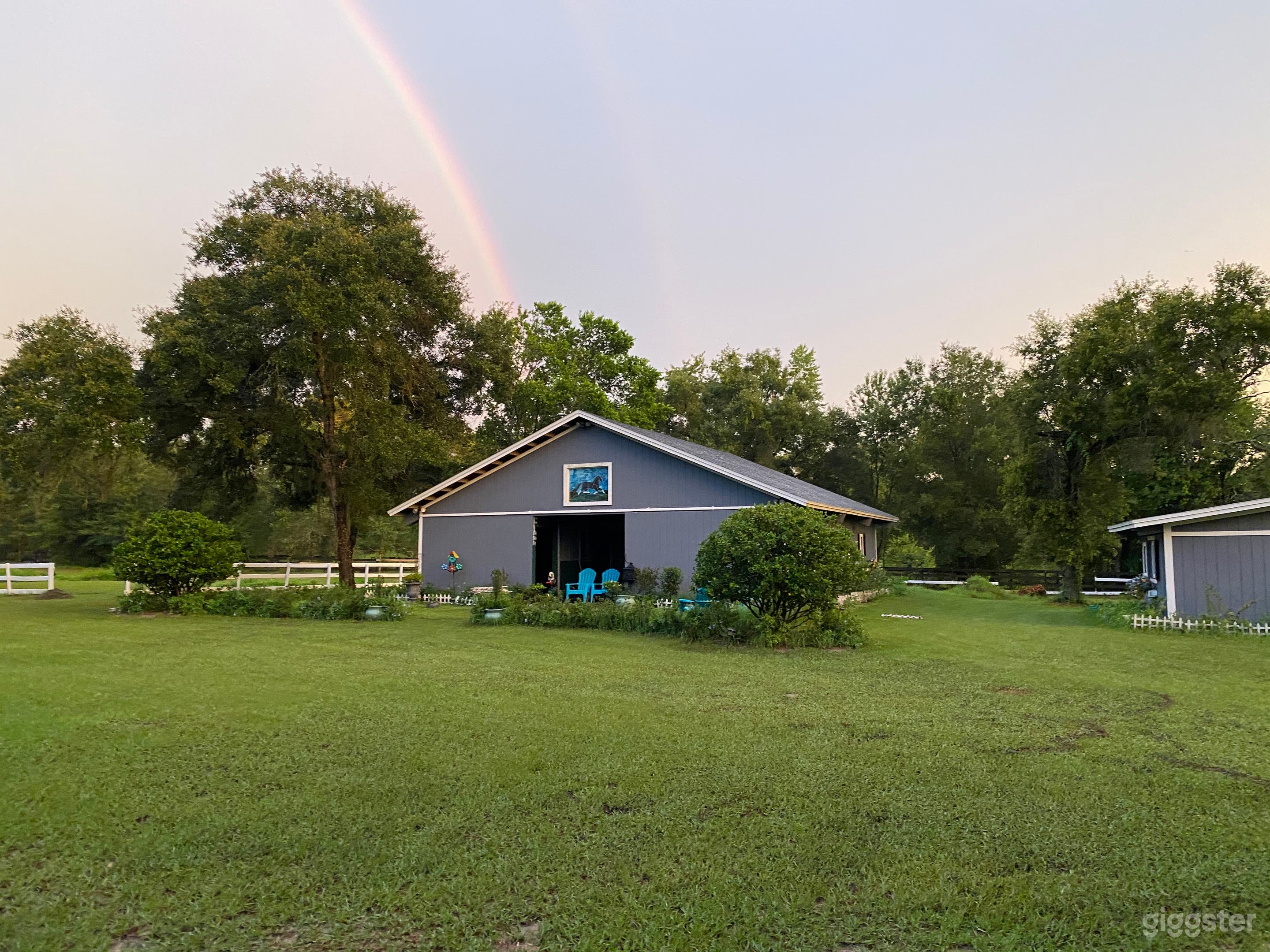 Beautiful 7 Acre Equestrian Farm (full buy out) Photo 2