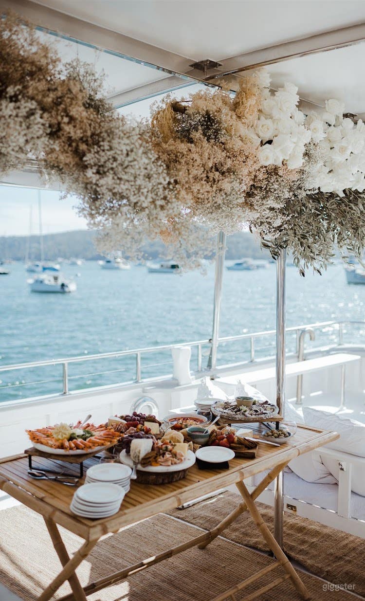 Luxurious Yacht in Newport Photo 3