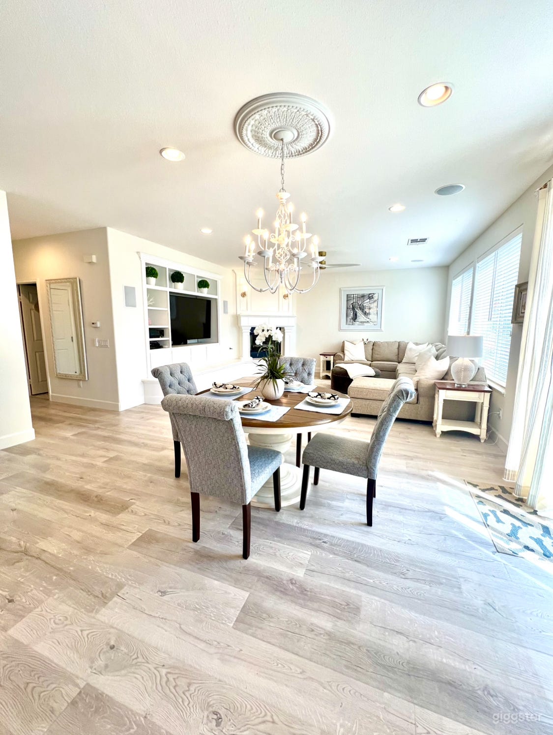 Kitchen table and spacious family room.