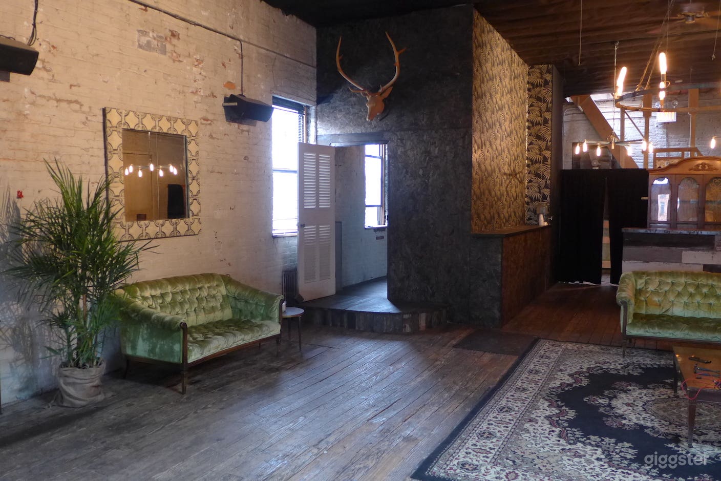 Williamsburg Event Space w/ Piano and Sound System Photo 2