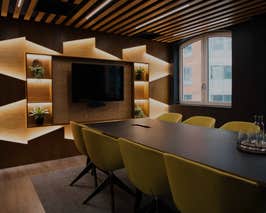  Modern River Suite Meeting Room 