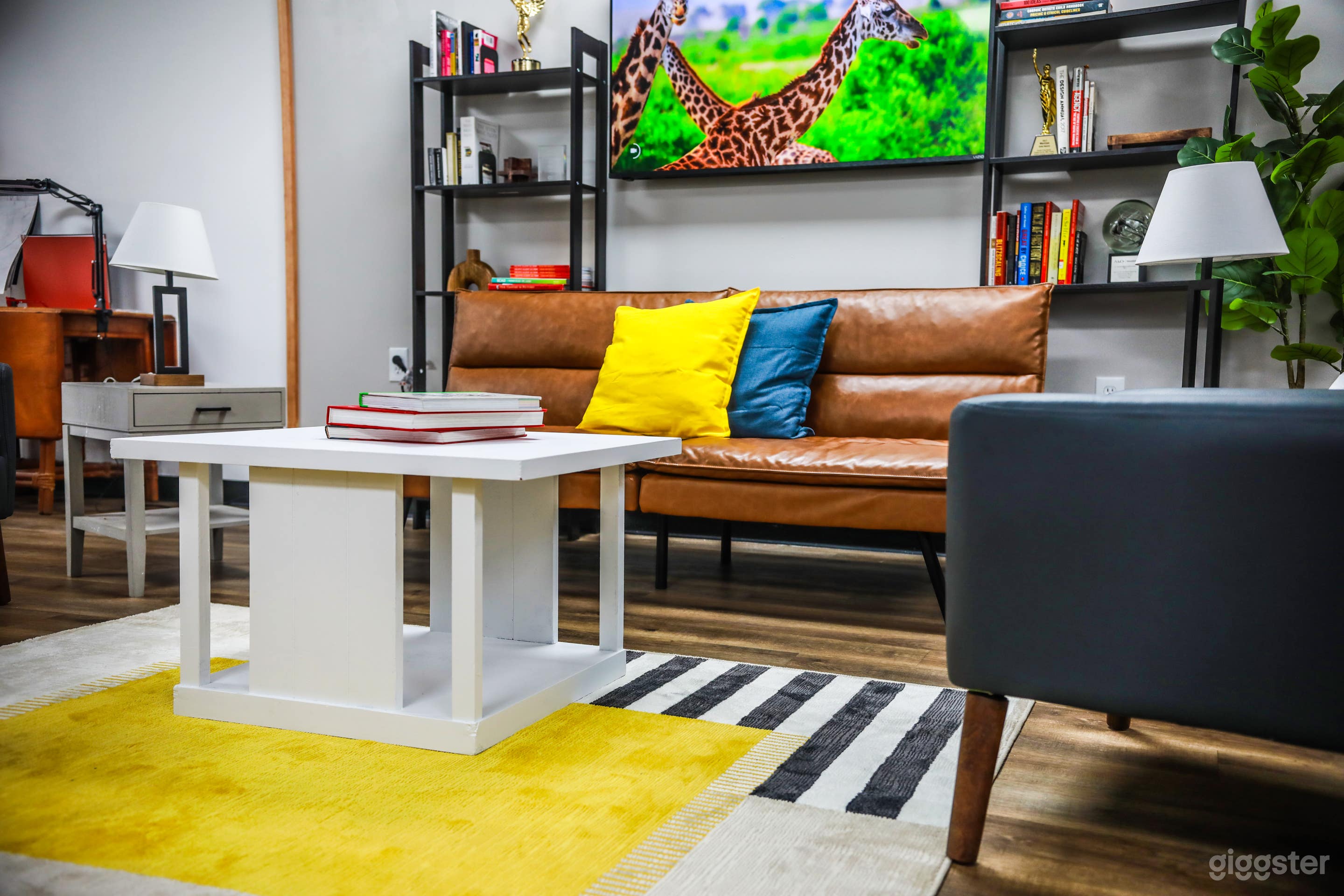 Creative Meeting / Content Studio located in Houston Photo 4