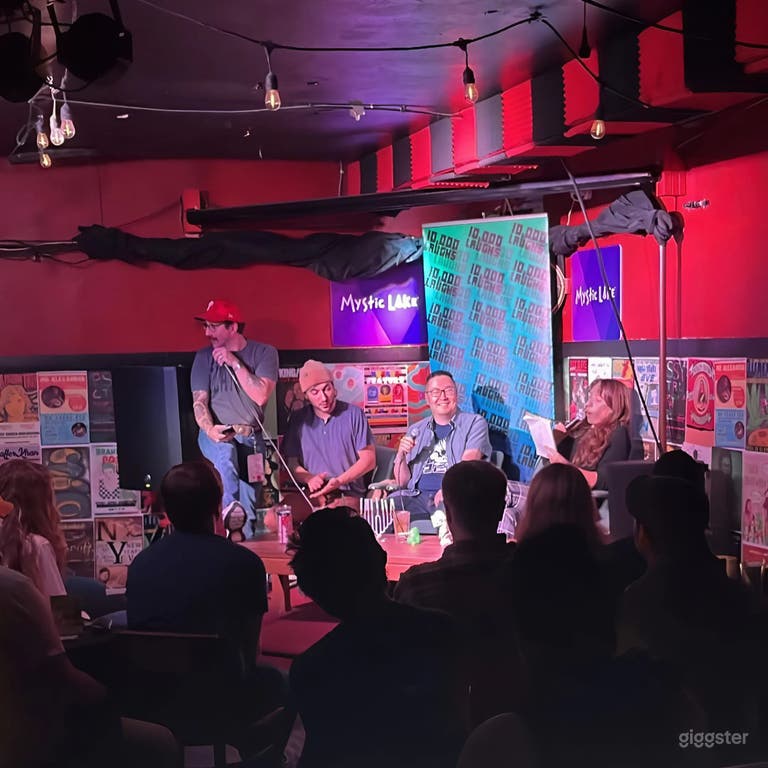  Cozy Comedy Club Space inside a Sports Bar 