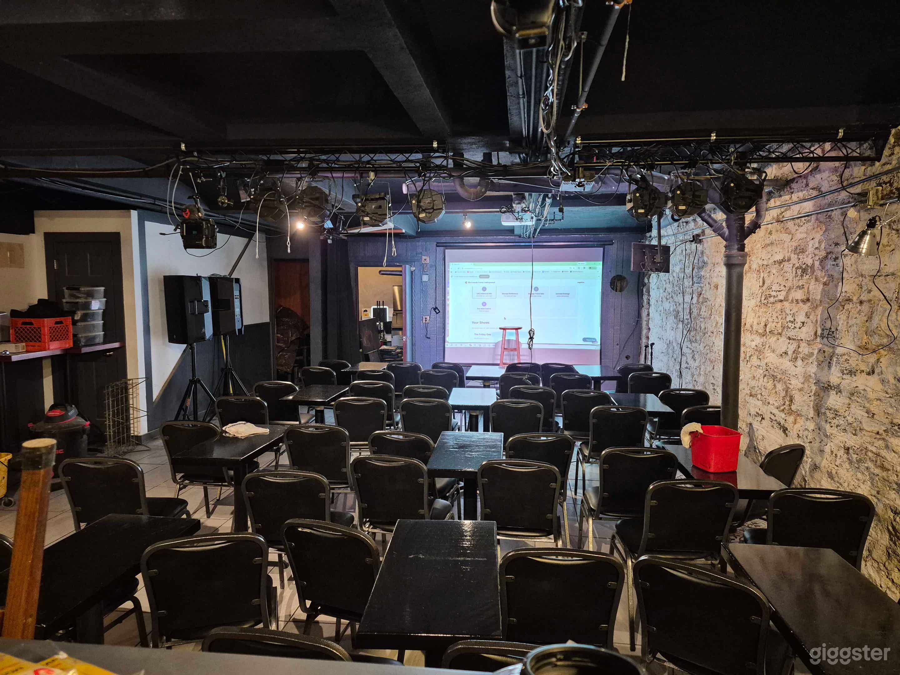 Fun small comedy club in the basement of a trendy NE bar Photo 2