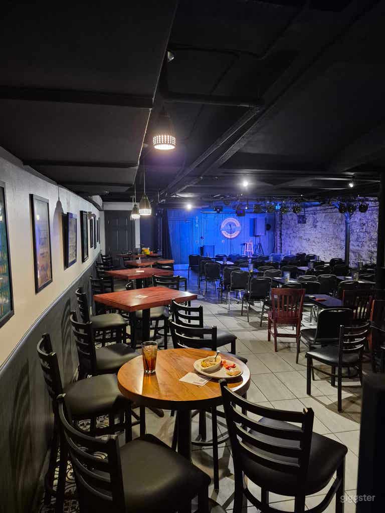  Fun small comedy club in the basement of a trendy NE bar 